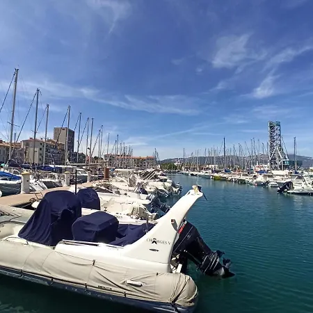 Tothetop - Port- Host Provence Apartment La Seyne-sur-Mer
